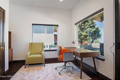 Already established as a successful short-term rental, the - photo 9
