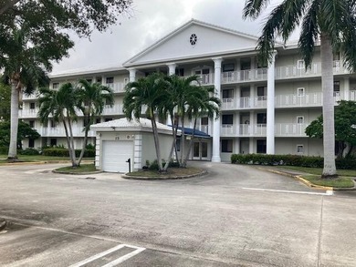 CONVENIENT 2BEDRM/2BTH FIRST FLOOR UNIT WITH UNOBSTRUCTED - photo 1