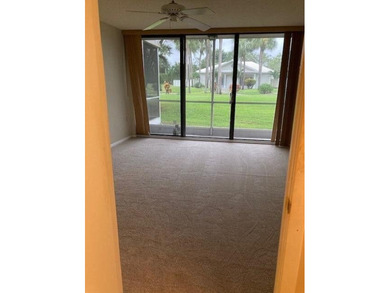 CONVENIENT 2BEDRM/2BTH FIRST FLOOR UNIT WITH UNOBSTRUCTED - photo 8