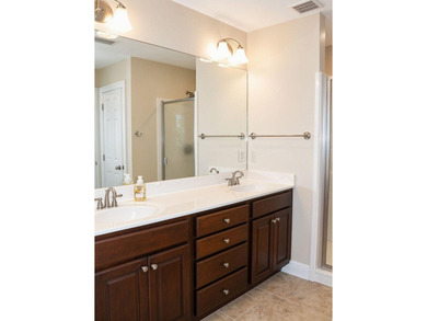 Look no further! Well maintained 4 BEDROOM HOME in Niceville - photo 24