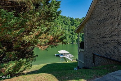 LUXURY LAKEFRONT RETREAT ON WATAUGA LAKE!! Welcome to the - photo 30