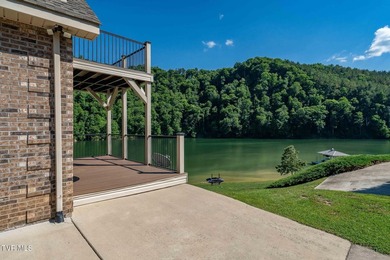 LUXURY LAKEFRONT RETREAT ON WATAUGA LAKE!! Welcome to the - photo 32