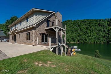 LUXURY LAKEFRONT RETREAT ON WATAUGA LAKE!! Welcome to the - photo 34