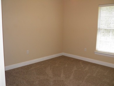 Look no further! Well maintained 4 BEDROOM HOME in Niceville - photo 36