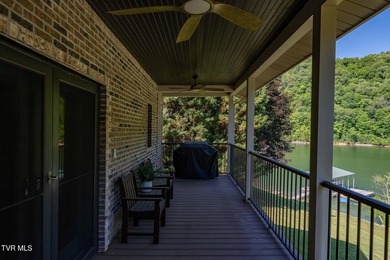 LUXURY LAKEFRONT RETREAT ON WATAUGA LAKE!! Welcome to the - photo 37