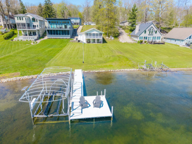 Spectacular Views from this Lake James home - photo 3