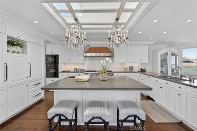 **Legacy by the Sea: A Rare Two-Residence Compound in Emerald - photo 12