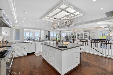 **Legacy by the Sea: A Rare Two-Residence Compound in Emerald - photo 15