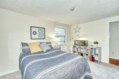 Welcome home to this beautifully updated 4-bedroom, 2-bath - photo 26
