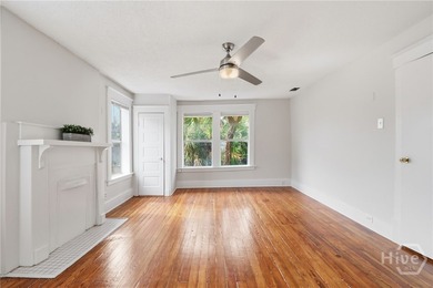 Move-In Ready!! ALL Fresh paint throughout: Ceilings, walls - photo 29