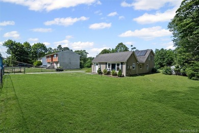 Welcome to this beautifully designed 4-bedroom, 3-bath expanded - photo 29