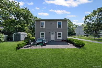 Welcome to this beautifully designed 4-bedroom, 3-bath expanded - photo 32