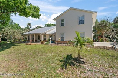 A rare custom-built retreat surrounded by the natural beauty of - photo 3