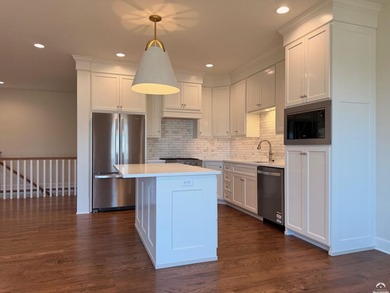 Tucked into a corner in the latest Beth's Ranch development - photo 6