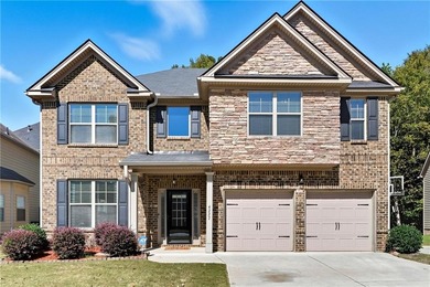 Moonbeam Lake Home Sale Pending in Snellville Georgia