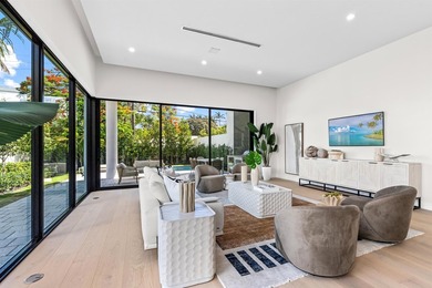 In sought-after Delray Beach, two new-construction - photo 12