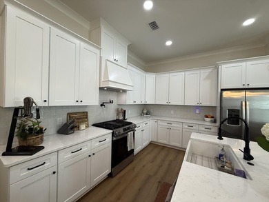 Construction complete and move-in ready! This home is less than - photo 15