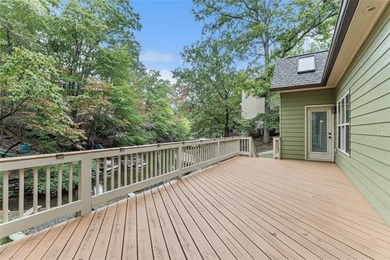 Welcome to your dream lakeside getaway, located in the - photo 22