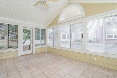 BEAUTIFUL CONDO and Move-In Ready in a great community. Roomy - photo 28