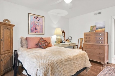 Professionally and tastefully renovated, this light-filled & - photo 31