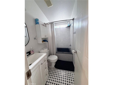 2075 Cambridge Way - photo 32