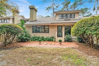 Professionally and tastefully renovated, this light-filled & - photo 37