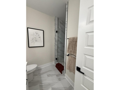 Construction complete and move-in ready! This home is less than - photo 40
