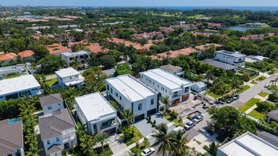 In sought-after Delray Beach, two new-construction - photo 48