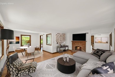 Spacious 4 bedroom, 2 full bathroom Cape Cod nestled on a - photo 3