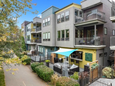 (private lake, pond, creek) Townhome/Townhouse Sale Pending in Garden City Idaho