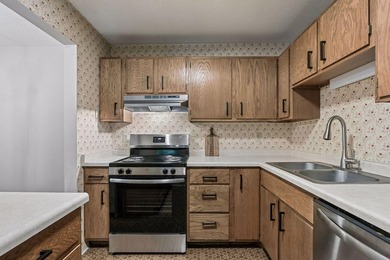 Some homes chase trends. This one skipped the trends and went - photo 11