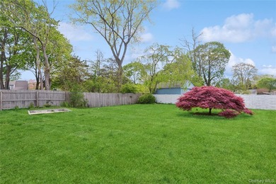 This charming 1950's home located in the heart of Downtown - photo 14