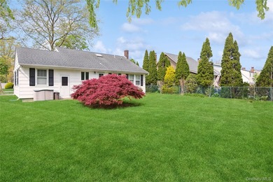This charming 1950's home located in the heart of Downtown - photo 15