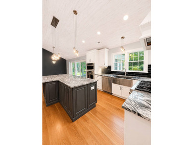 Highly desirable single-level home located in the heart of Old - photo 16