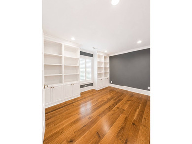 Highly desirable single-level home located in the heart of Old - photo 18