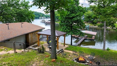 Lake Life + Prime Location Near Franky & Louie's Beachfront Bar - photo 23