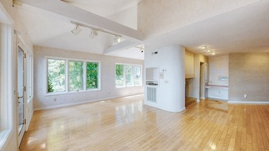 THIS ARCHITECT DESIGNED, 3943 SQ FT LAKEFRONT CONTEMPORARY HOME - photo 25