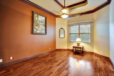 Beautiful Mediterranean-style 1-story home on a desirable corner - photo 30