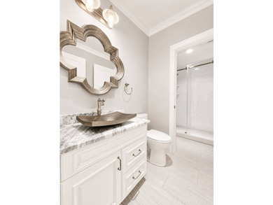 Highly desirable single-level home located in the heart of Old - photo 31