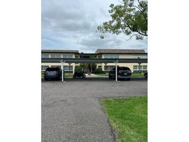 Gorgeous remodeled condo on the first floor in Gulf Harbors. New - photo 31
