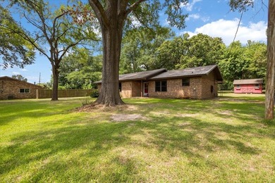 Looking for the perfect place to enjoy East Texas lake living? - photo 2