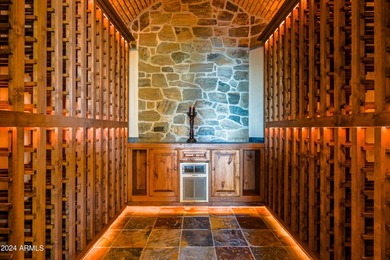Exceptional Desert Escape situated on a cul-de-sac lot in - photo 13