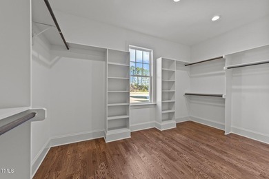 Custom built by award-winning Sumner Construction on a generous - photo 15
