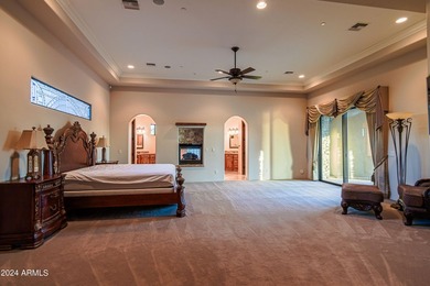 Exceptional Desert Escape situated on a cul-de-sac lot in - photo 16