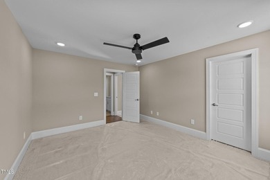 Custom built by award-winning Sumner Construction on a generous - photo 23