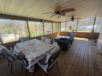 Walking distance to KY Lake! Immaculate 3 bedroom 2 bath home - photo 23