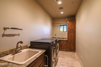 Exceptional Desert Escape situated on a cul-de-sac lot in - photo 27