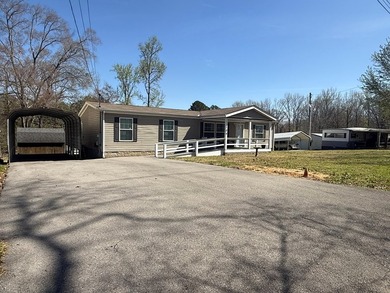 Walking distance to KY Lake! Immaculate 3 bedroom 2 bath home - photo 27