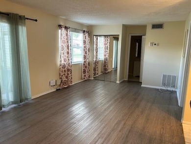 First floor 2/2 convertible unit floor plan, (currently a one - photo 3