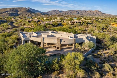 Exceptional Desert Escape situated on a cul-de-sac lot in - photo 34